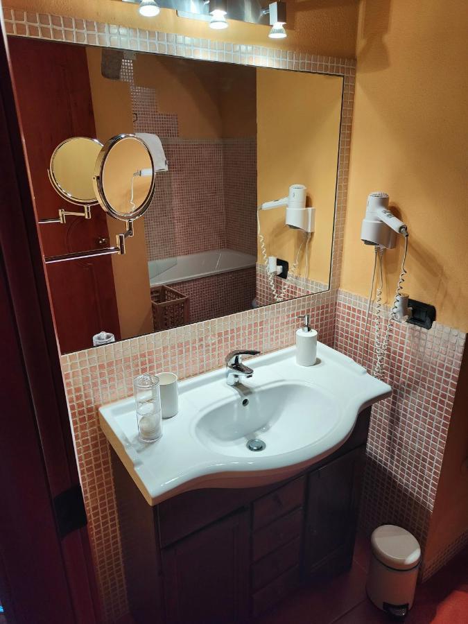 Casa Duchesse Al Castello Apartman Ferrara Kültér fotó